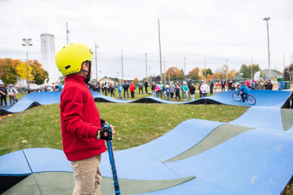 Inauguration de la plus grande piste de pumptrack au Québec