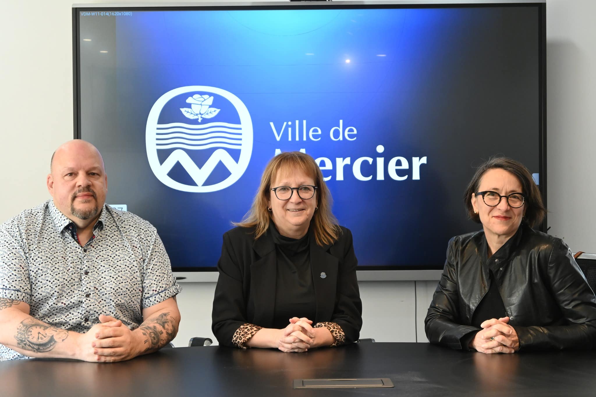 Élections fédérales: Lise Michaud félicite Nathalie Provost pour sa victoire