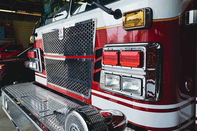 Fausse alarme d’incendie à l’école Saint-René : Intervention efficace pour assurer la sécurité des 800 enfants