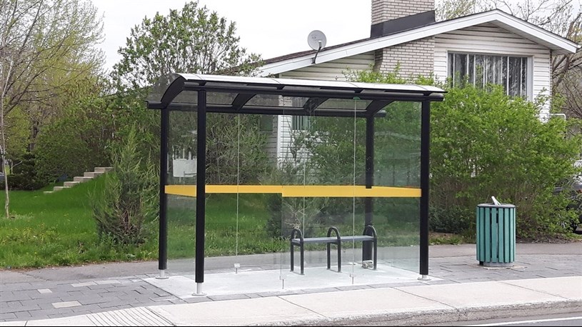 Exo installe 2 nouveaux abribus dans le secteur Haut-Saint-Laurent de son réseau d’autobus